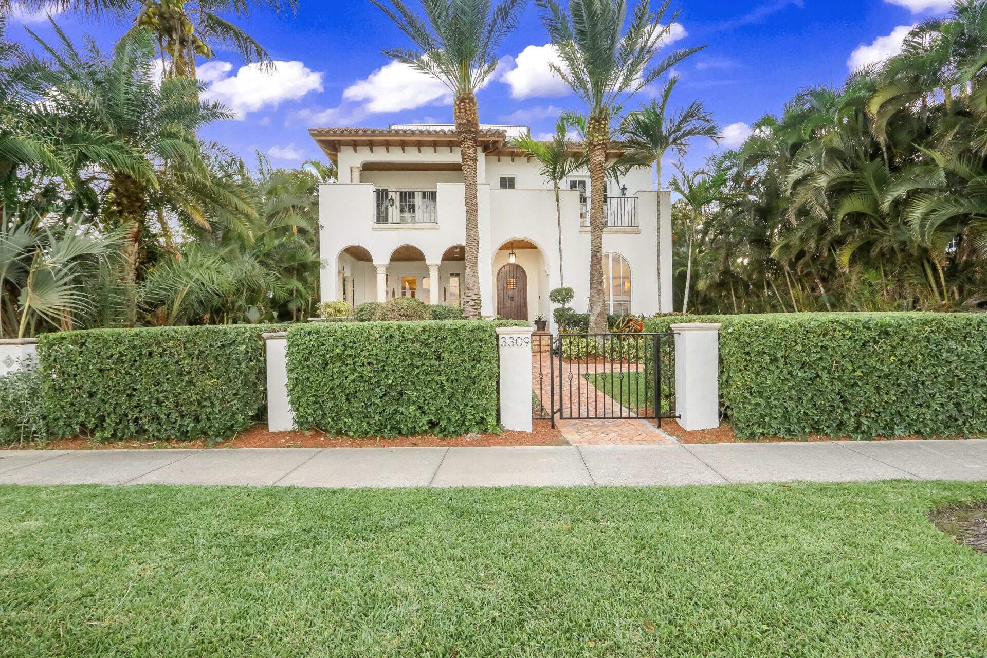 The Importance of Professional HDR Photography for Real Estate Listings